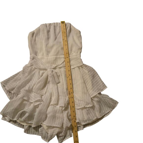 Y2K Selfie Leslie White Romper Size S Fairy Isle Festival Shorts 90's VTG - Picture 9 of 9